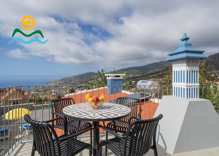 Calheta Beautiful Character Cottage Villa Loreto Vila