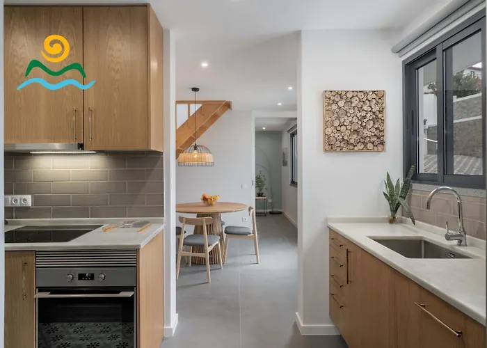 Calheta Beautiful Character Cottage Villa Loreto